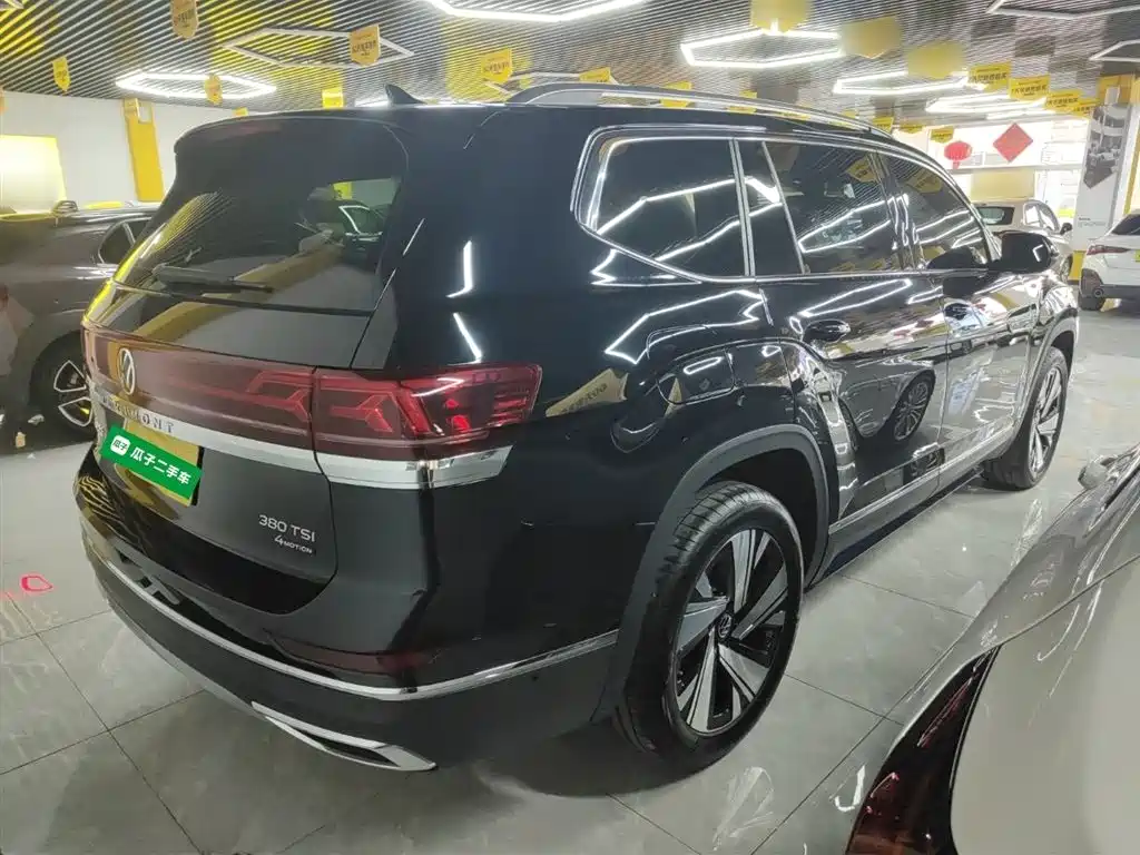 Volkswagen Teramont 2024 380TSI 4WD Dragon Glory Edition фото 7