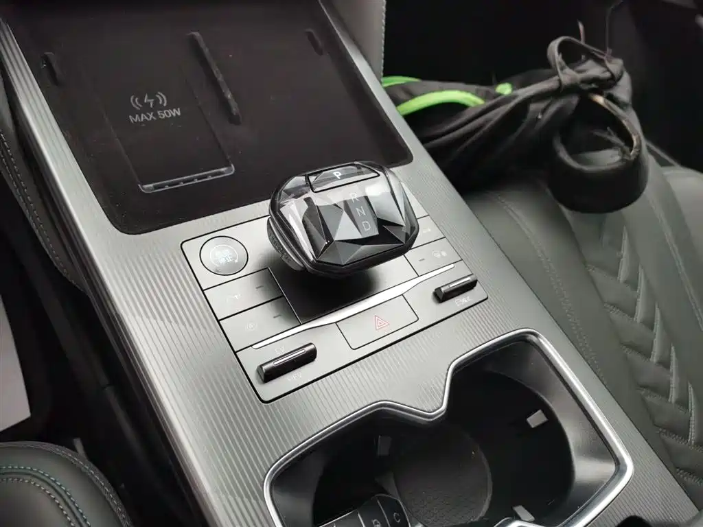 BYD Song L DM-i 2025 Smart Driving Edition 160km Excellence Type фото 10