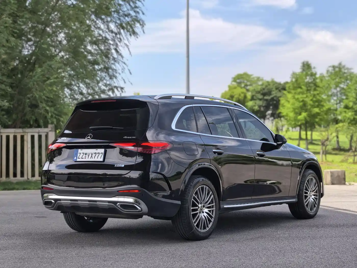 Mercedes-Benz GLC 2023 Facelift GLC 300 L 4MATIC Sport 7-Seater фото 18