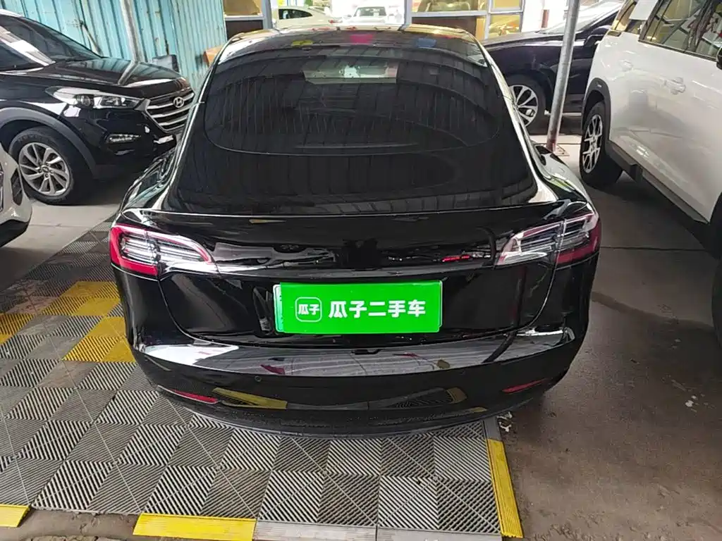 Tesla Model 3 2020 2020 Standard Range Rear-Wheel Drive Upgrade