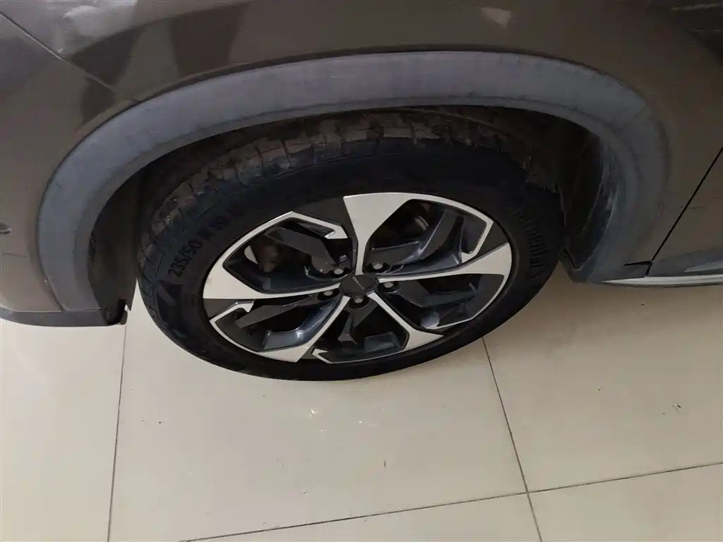 SAIC Maxus Maxus D60 2019 Model 1.5T Auto Premium Edition 7-Seater фото 24
