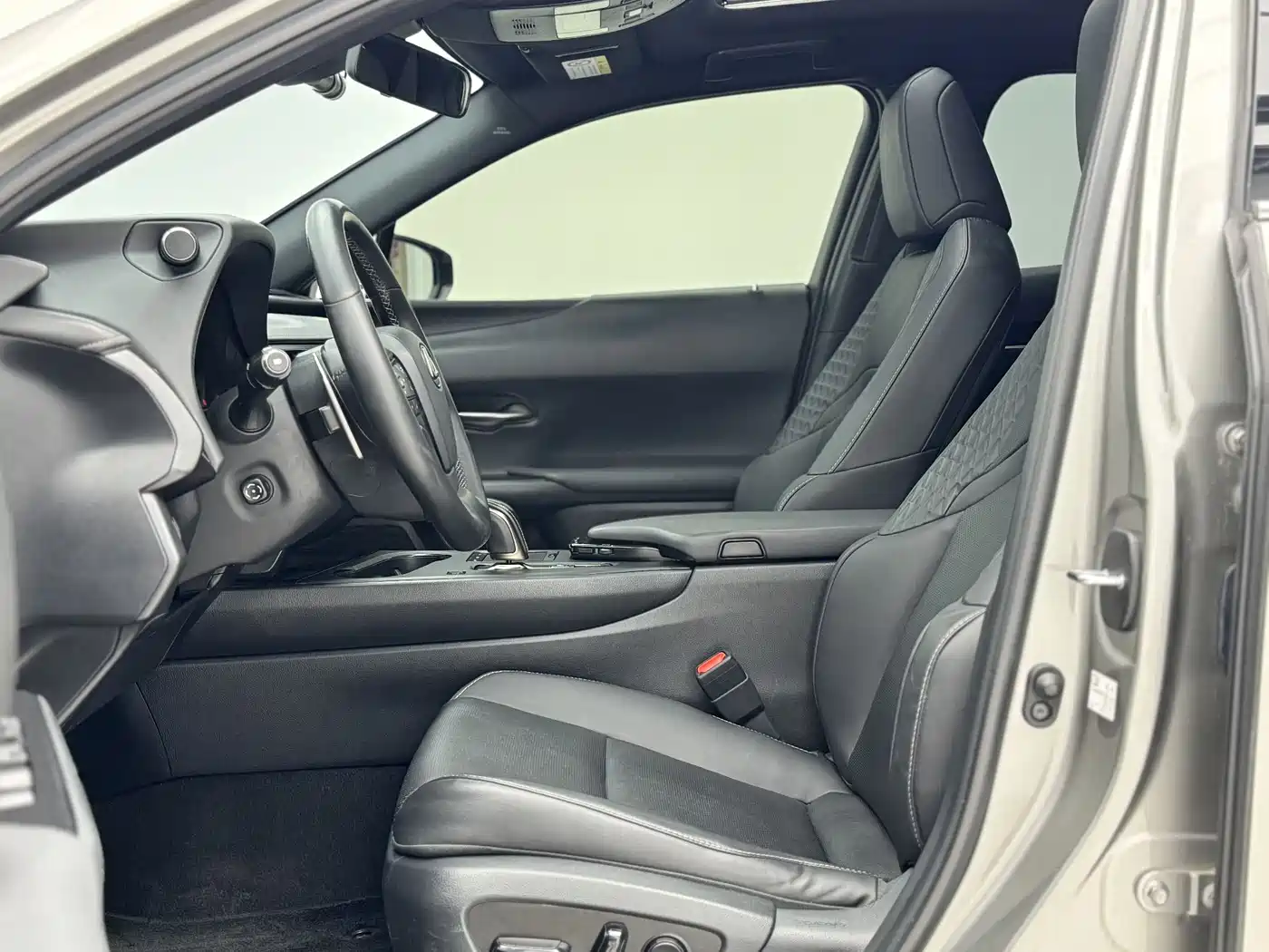 LEXUS UX NEW ENERGY