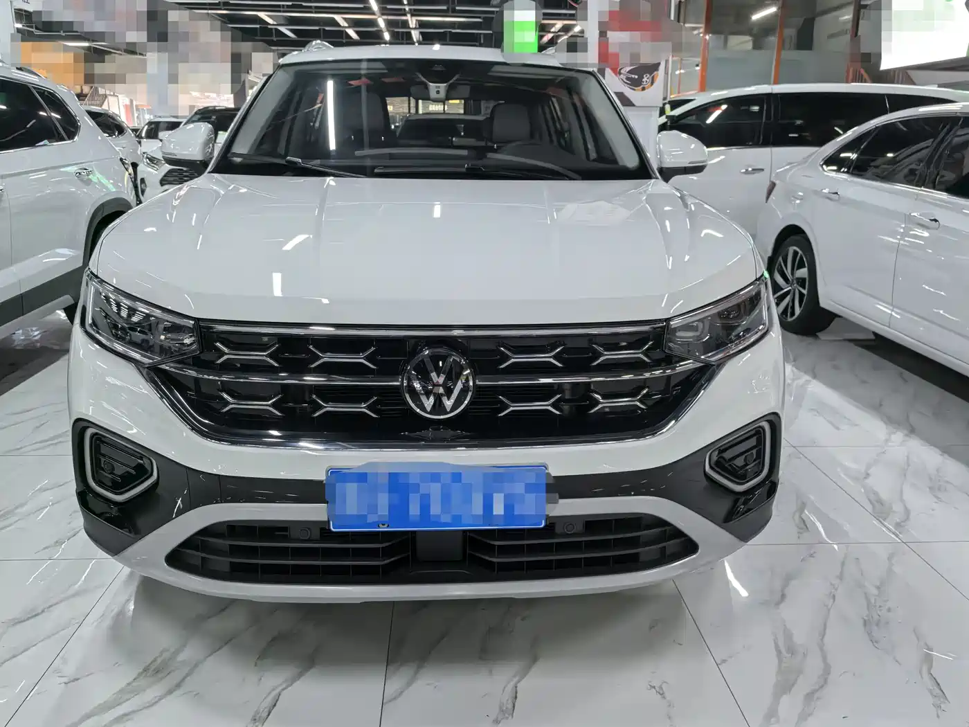Volkswagen Tayron 2023 300TSI 2WD Luxury Plus Advanced Edition фото 2