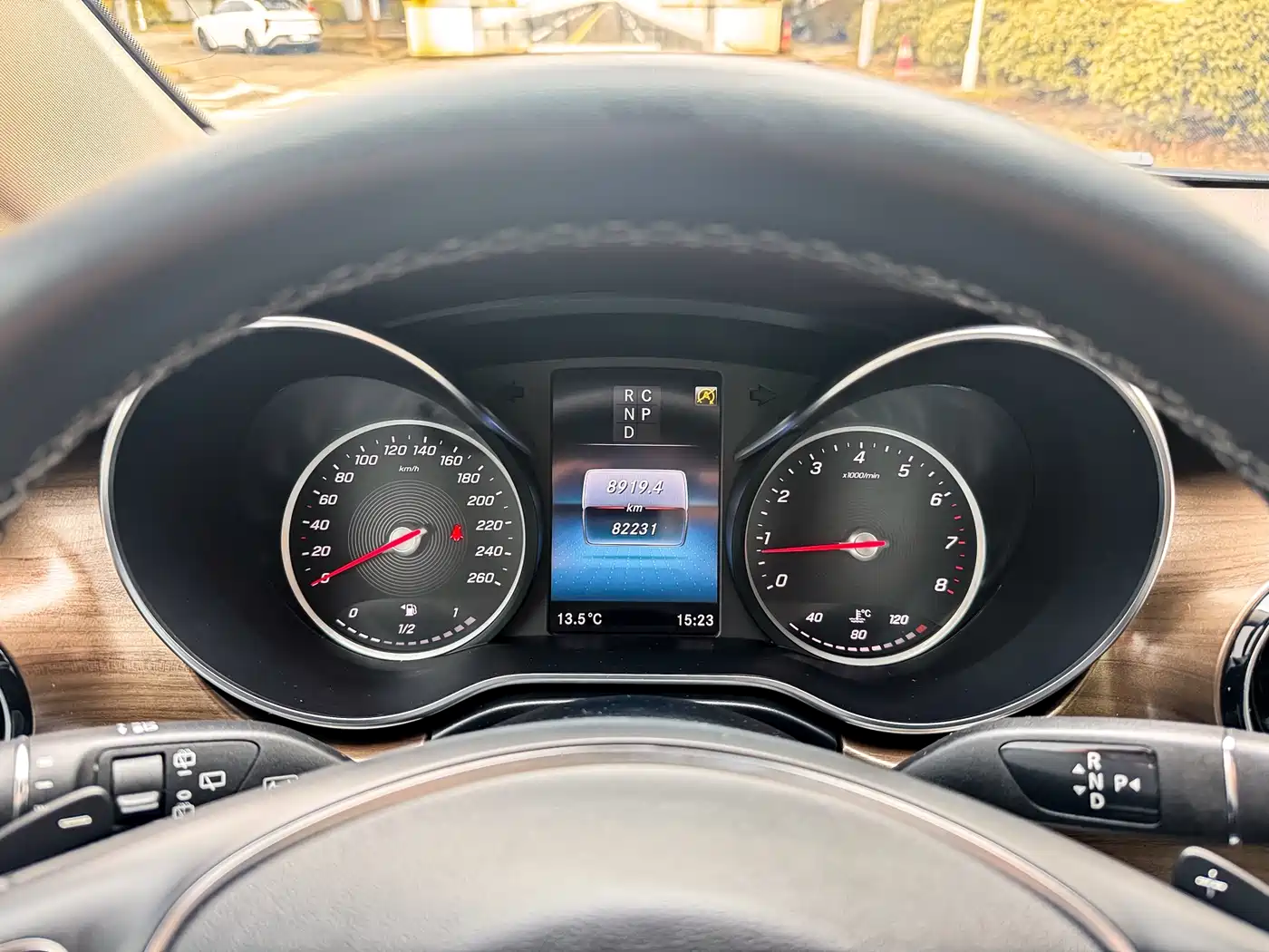 Mercedes-Benz V-Class 2022 V 260 L Long Wheelbase Luxury Edition фото 3