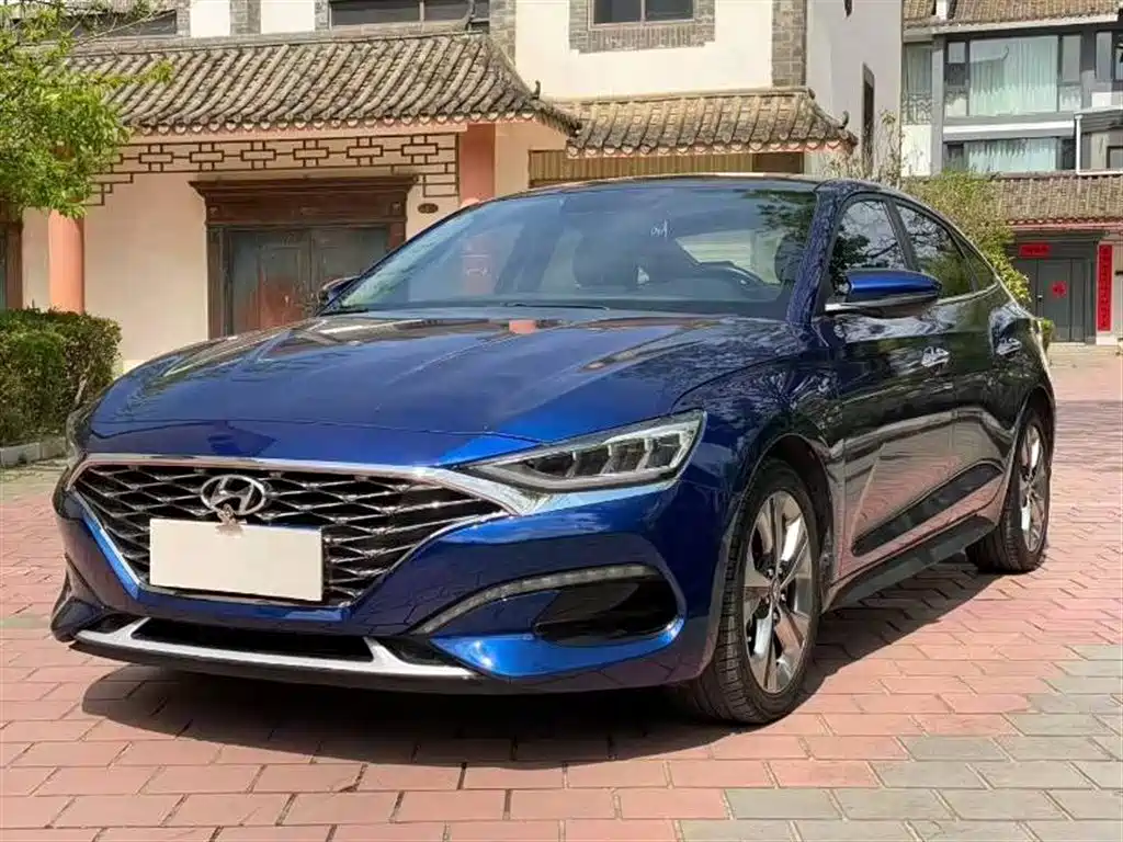Hyundai Fista 2019 280TGDi Sport Edition China V