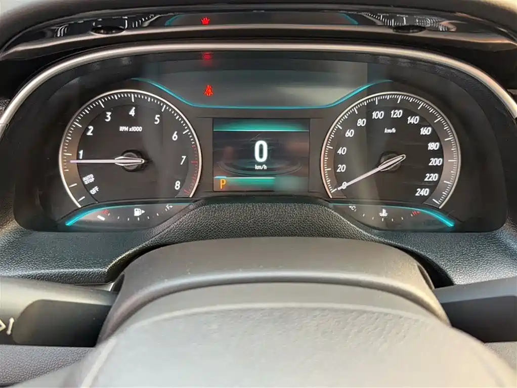 Buick Excelle 2018 18T Automatic Elite фото 4