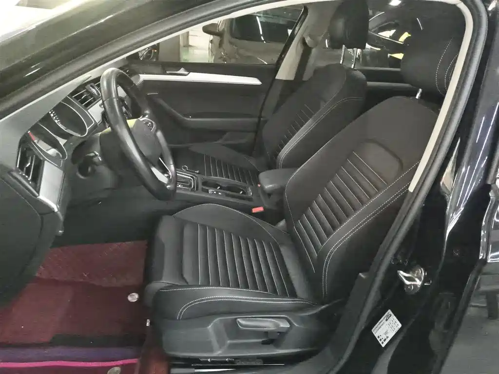 Volkswagen Magotan 2020 280TSI DSG Comfort фото 12