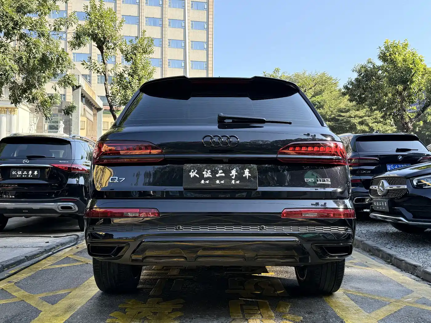 AUDI Q7