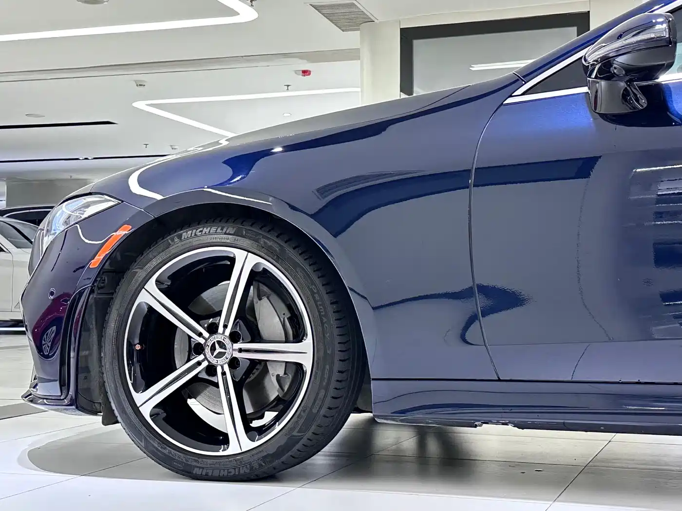 Mercedes-Benz CLS 2018 CLS 350 4MATIC фото 4