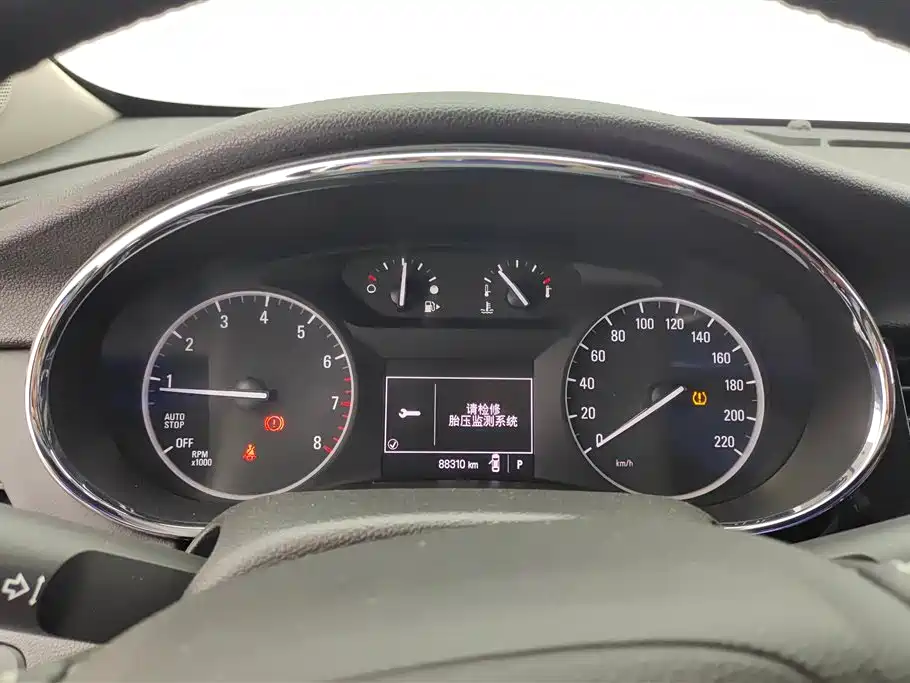 Buick Encore 2018 18T Automatic 2WD Urban Elite фото 14
