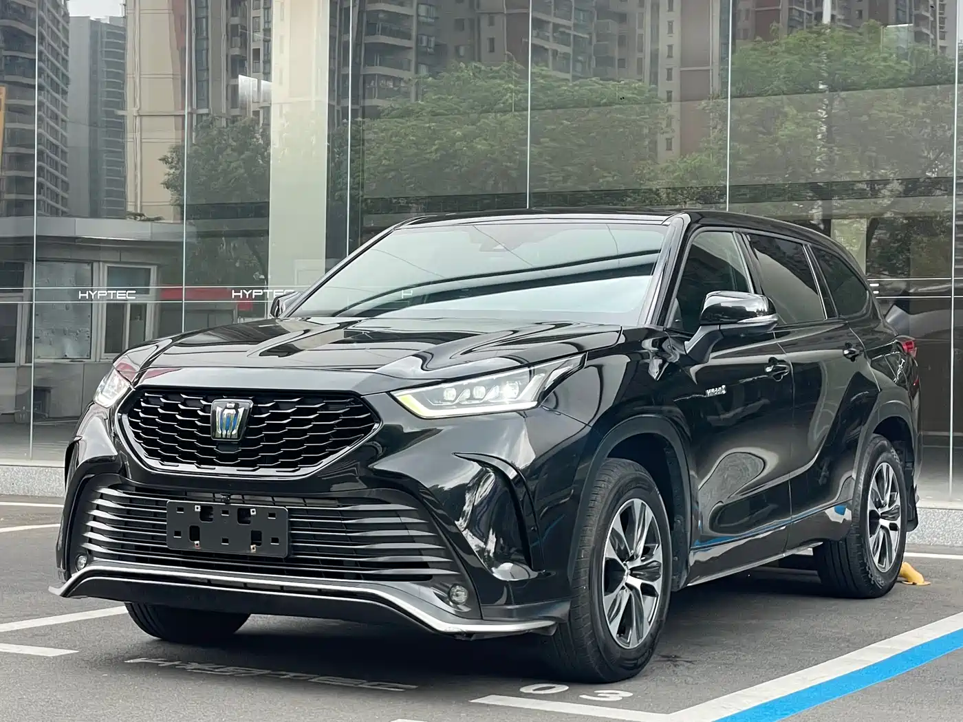 Toyota Crown Kluger 2022 2.5L HEV 2WD Elite Edition фото 3