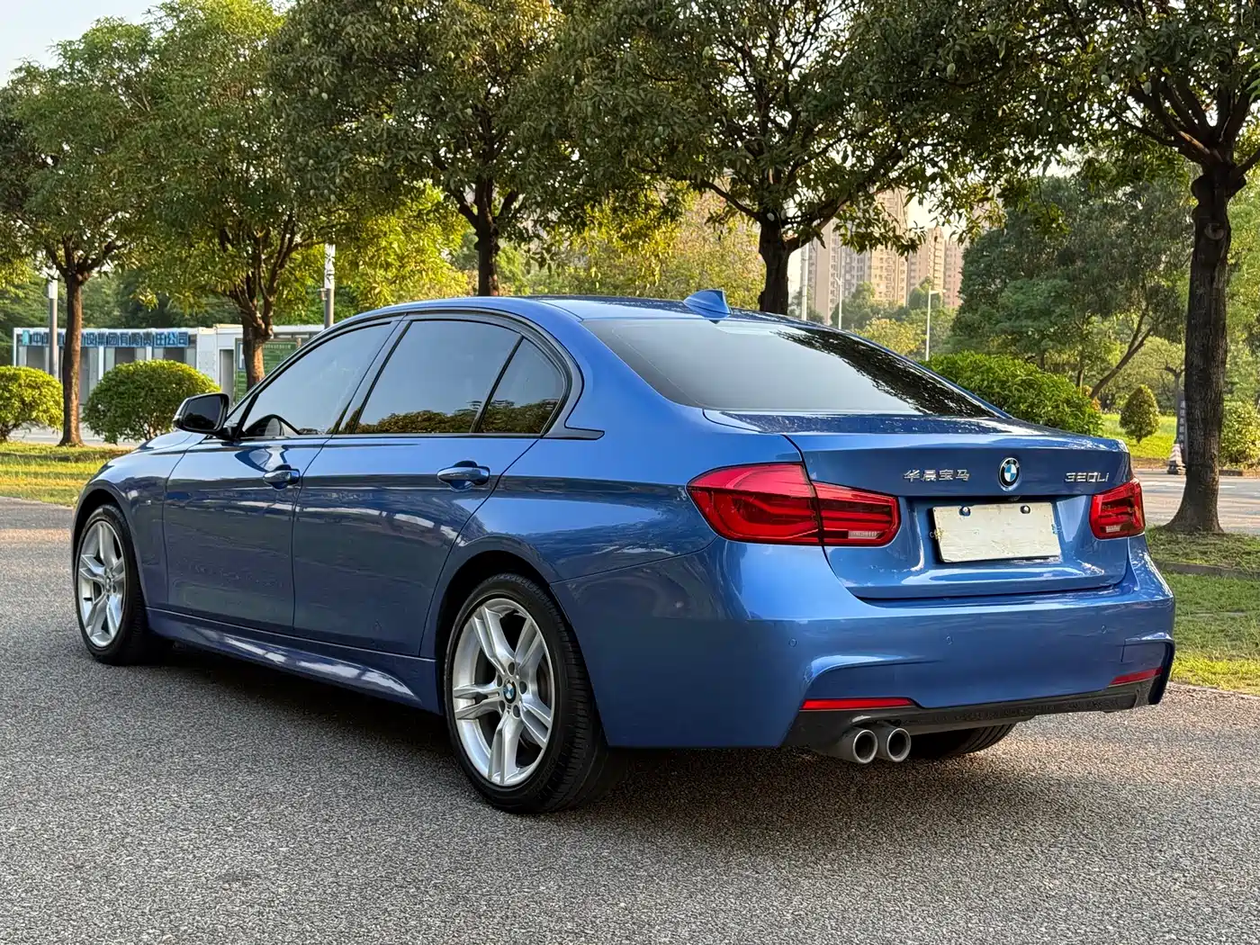 BMW 3 Series 2018 320Li Leading M Sport Package фото 15