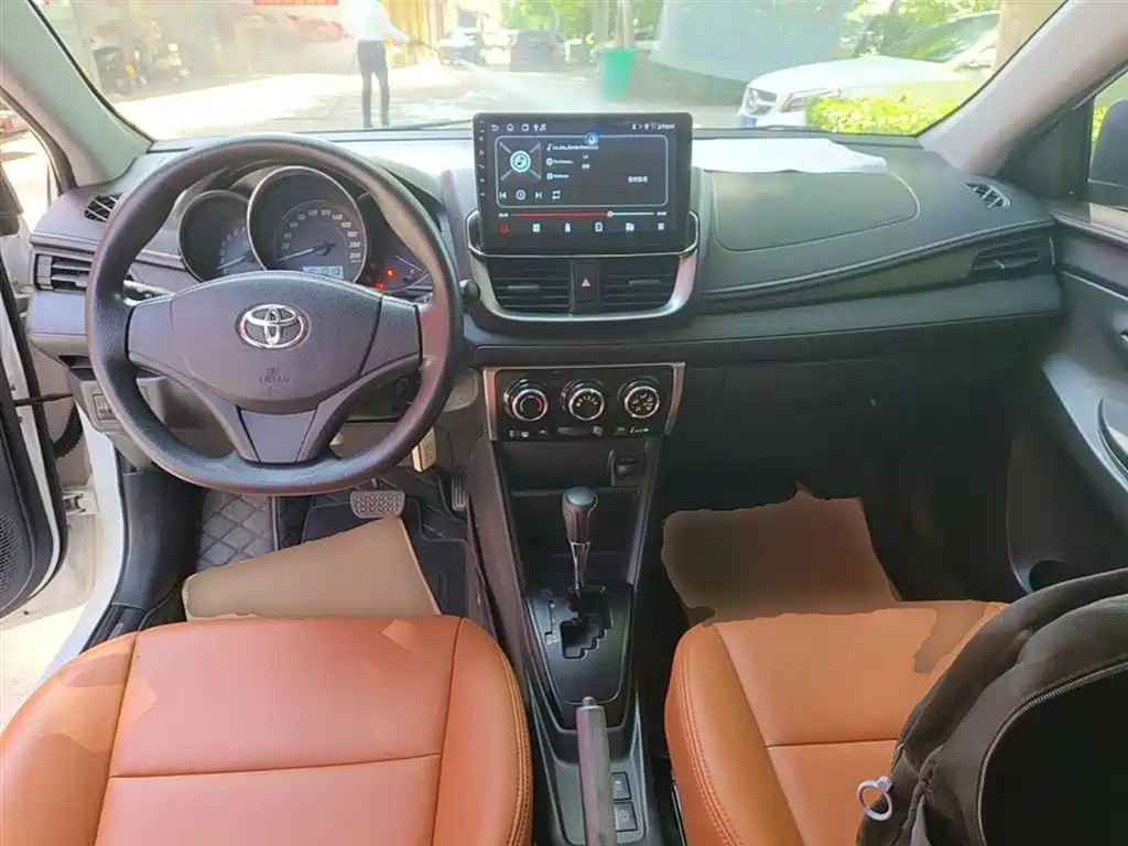 Toyota YARiS L Zhi Xuan 2021 1.5L CVT Leading Edition фото 10