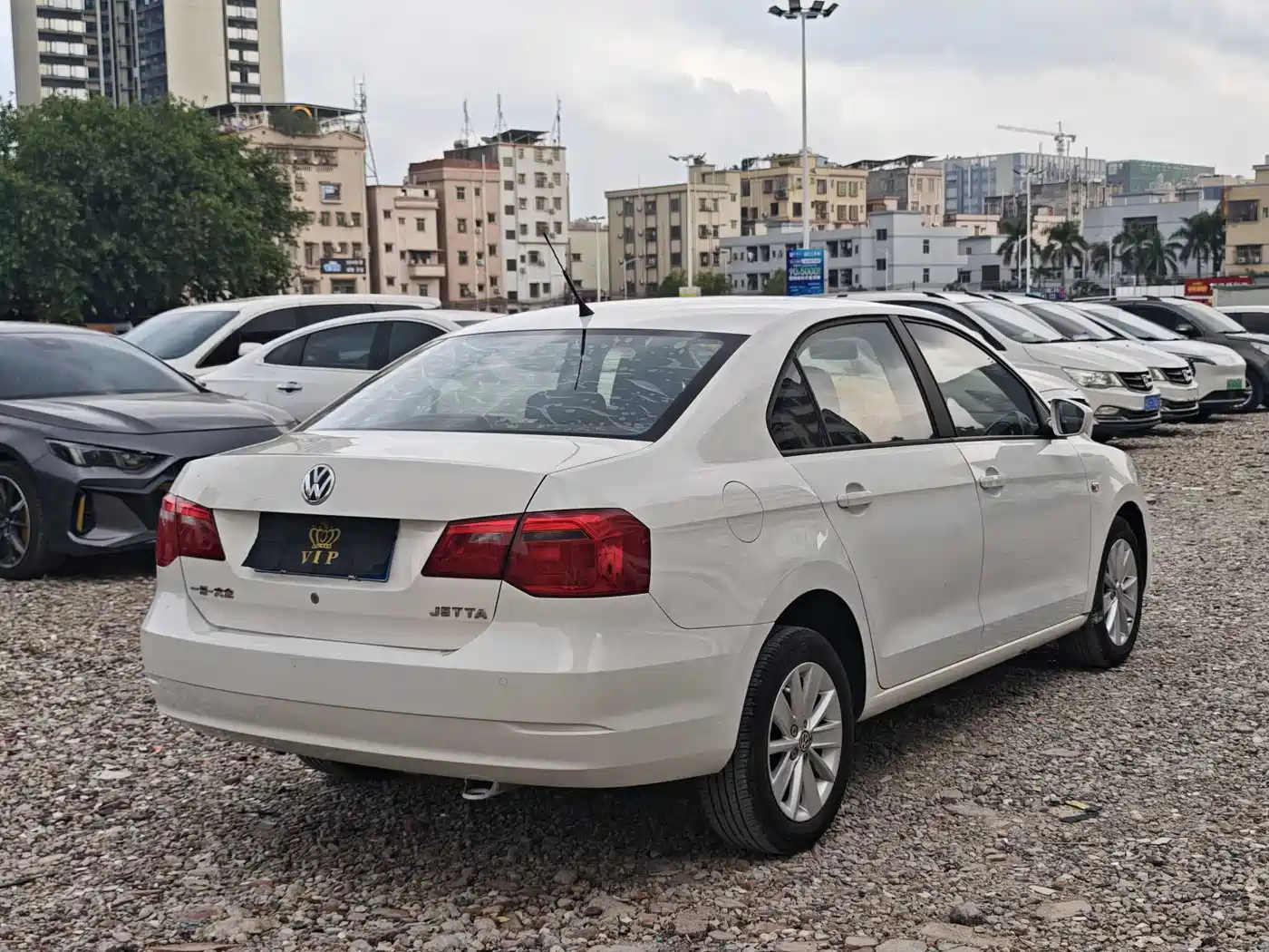 Volkswagen Jetta 2015 1.6L Auto Comfort фото 4