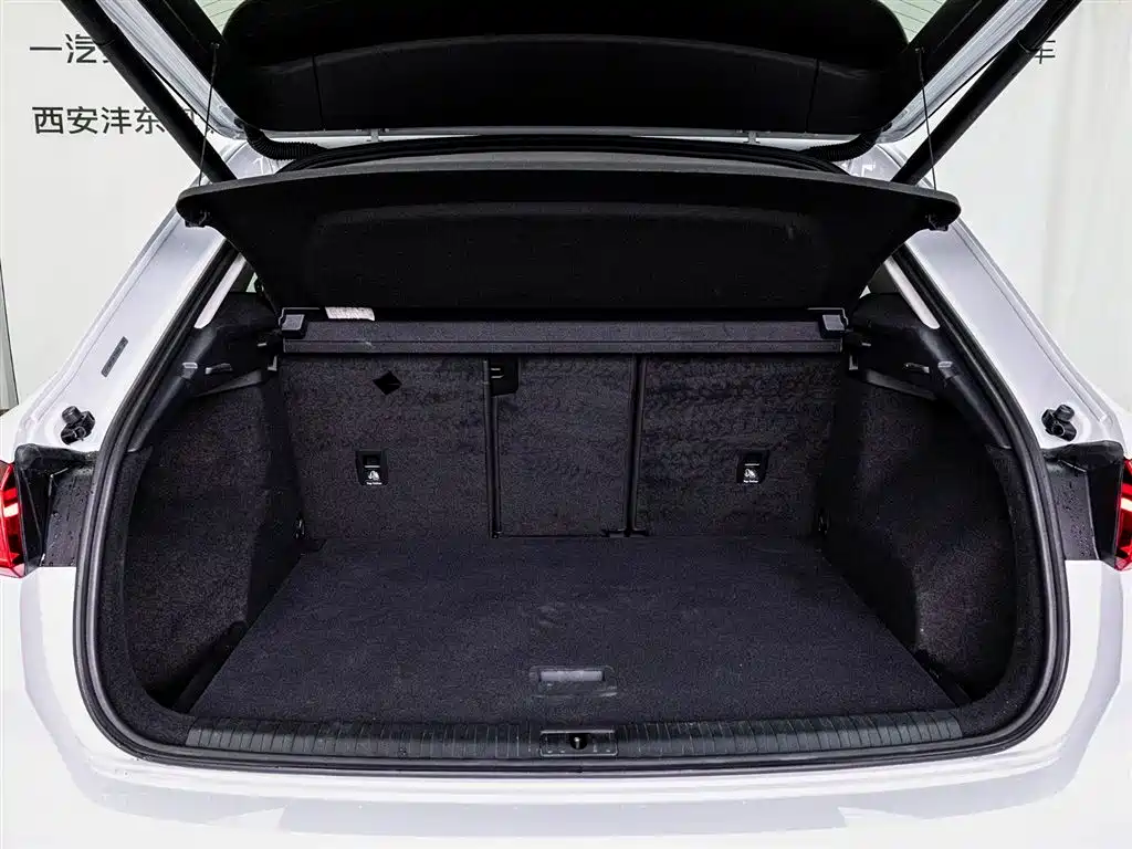 Audi Q3 2019 40 TFSI Fashion Dynamic фото 9