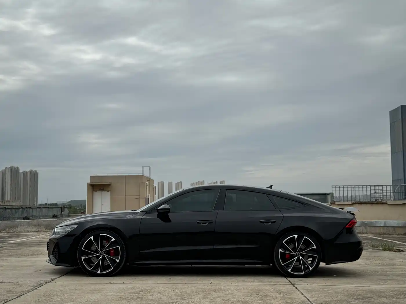 Audi A7 2023 Model 45 TFSI Premium Selection Edition фото 4
