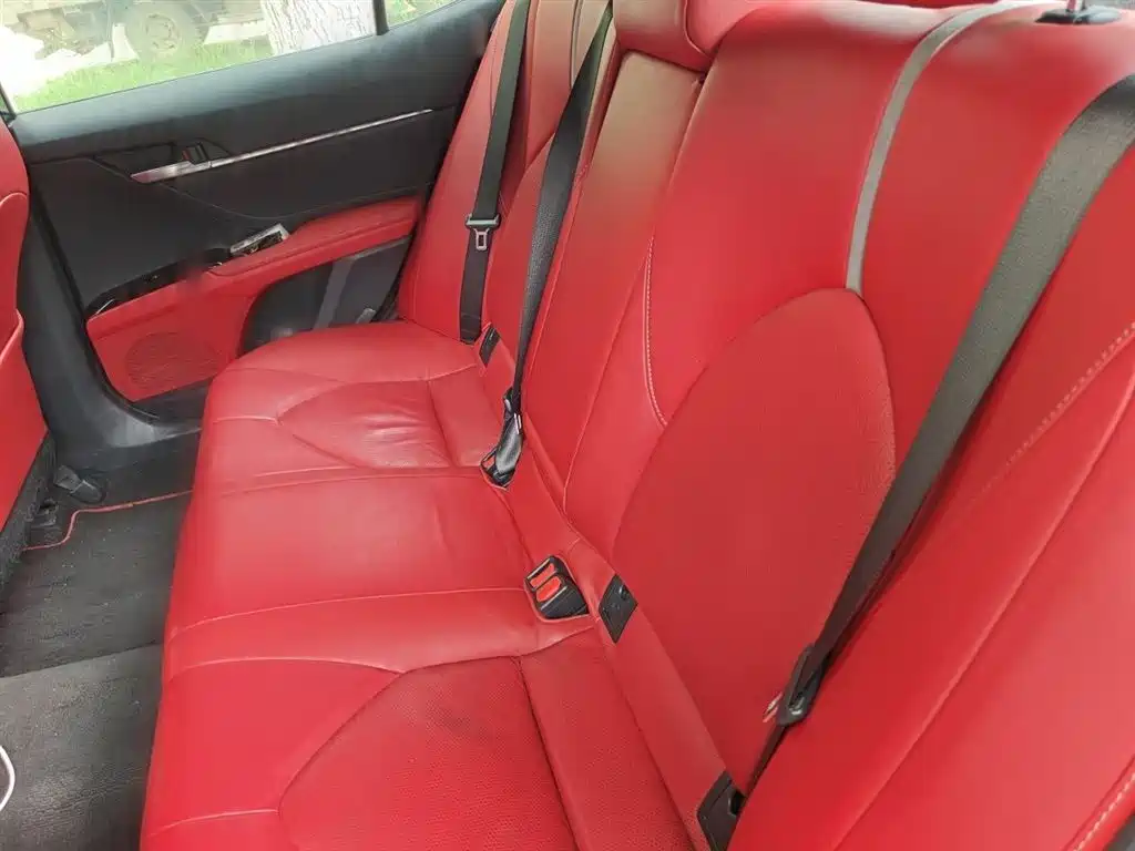 Toyota Camry 2018 2.5S Trend Edition фото 15