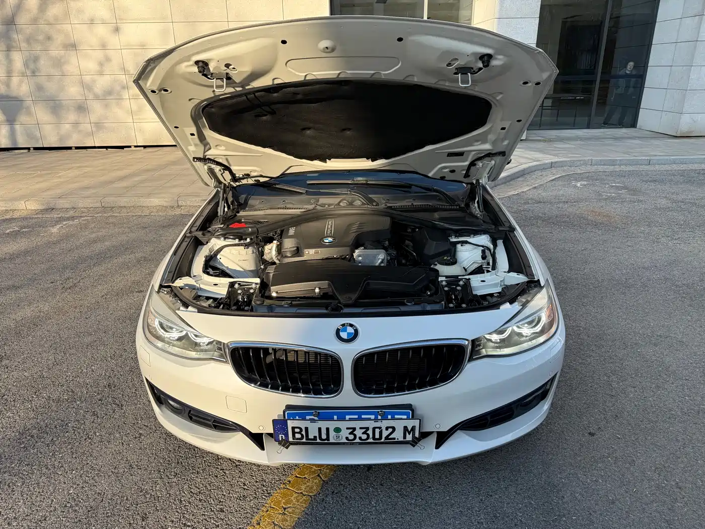 BMW 3 Series GT 2016 320i Design Package фото 15