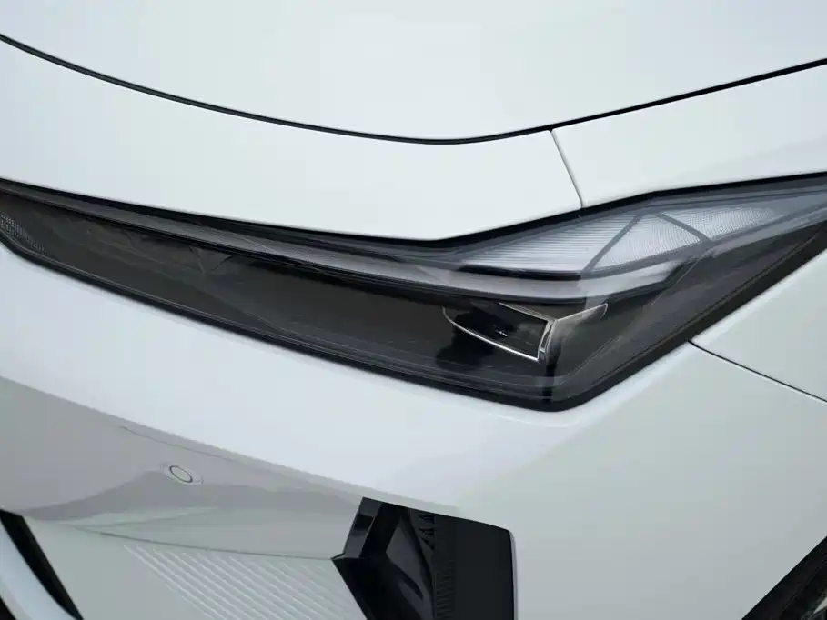 Changan UNI-V iDD 2024 2024 Blue Whale Smart iDD 136km Smart Cool