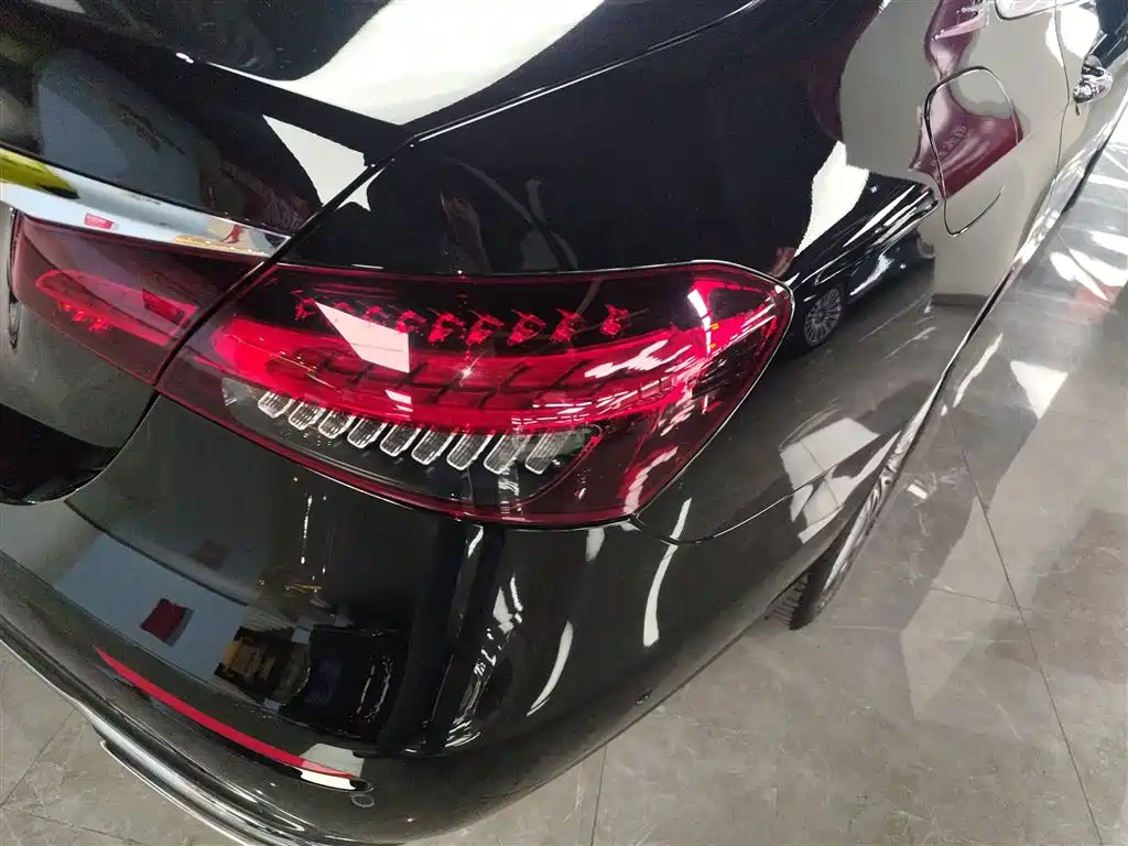 Mercedes-Benz E-Class 2022 Second Facelift E 300 L Luxury фото 24