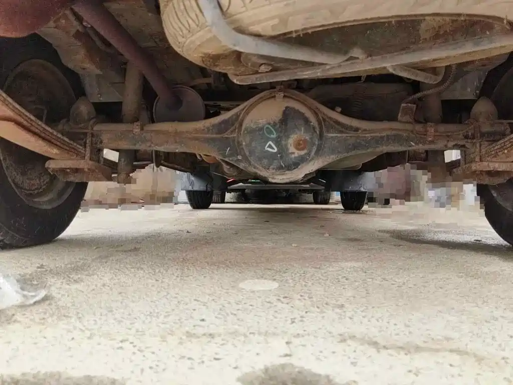 Dongfeng Xiaokang K17 2010 2009 1.0L Base Model AF10-06