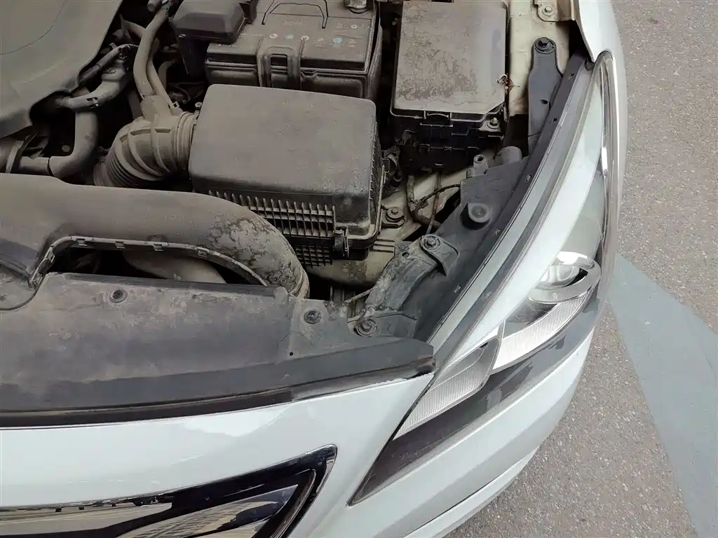 Hyundai Mistra 2014 1.8L Auto Smart GLS фото 22