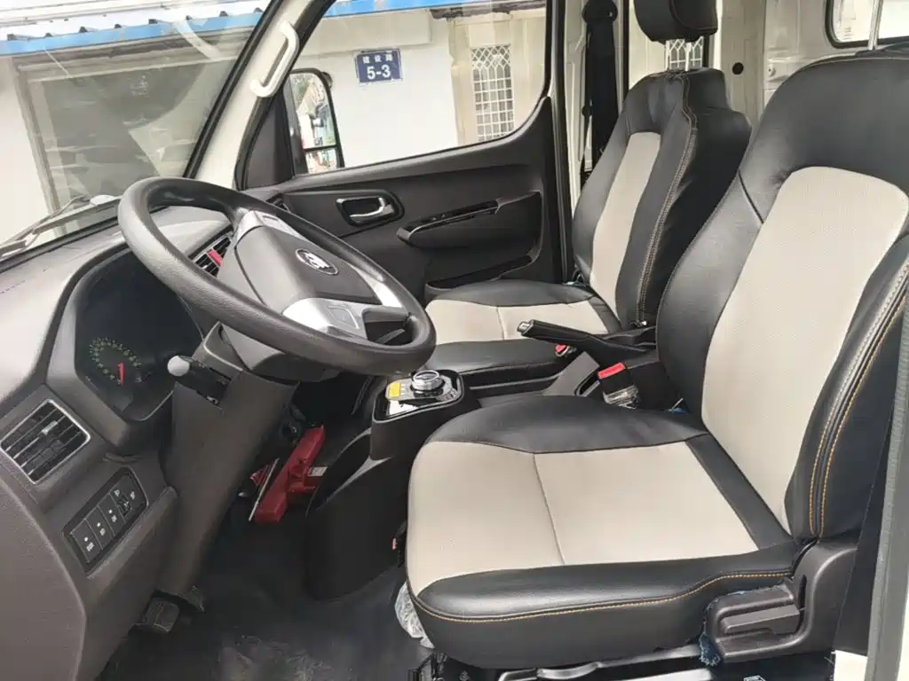 Foton Xiangling M New Energy 2025 2023 M2 Long Wheelbase Flatbed Truck