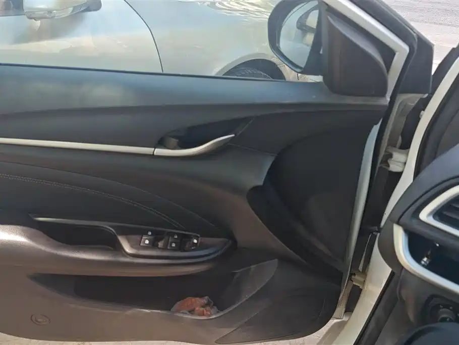 Buick Excelle 2016 Model 18T Dual-Clutch Luxury фото 7