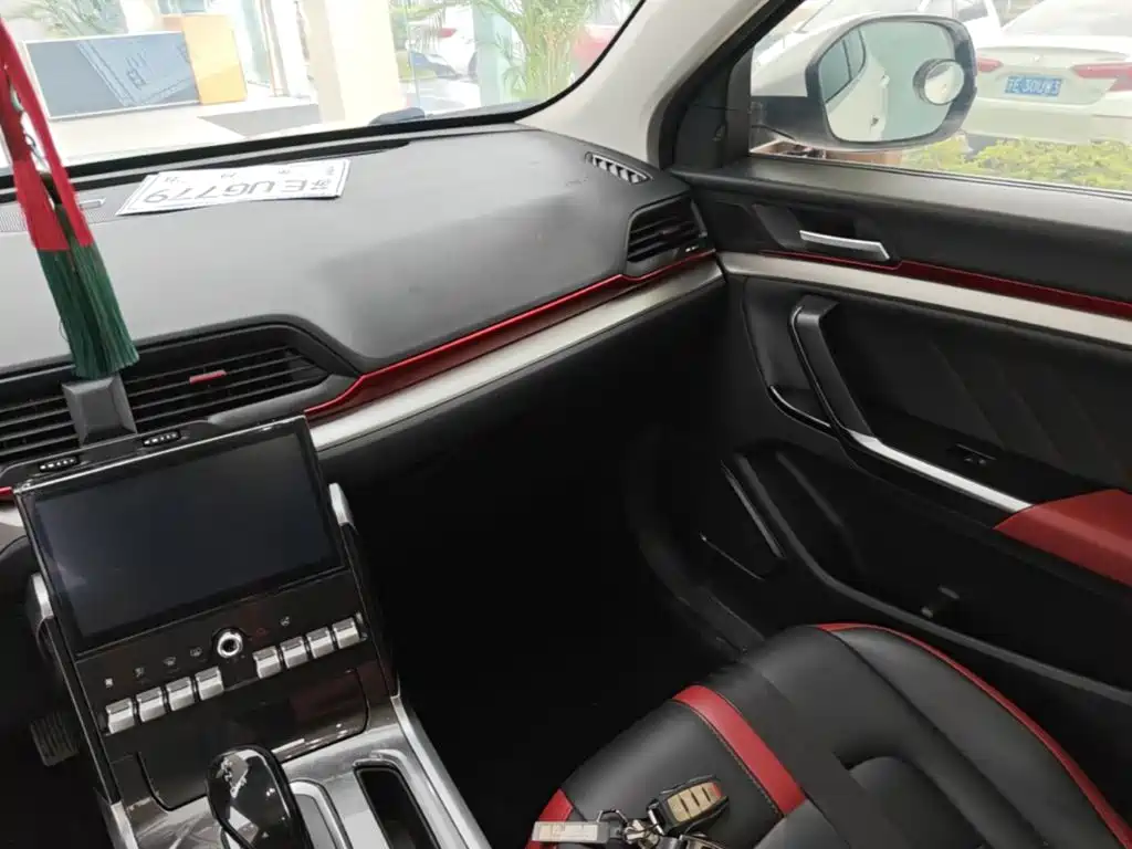 Haval H4 2019 2019 1.5GDIT DCT Luxury Smart Connection China VI