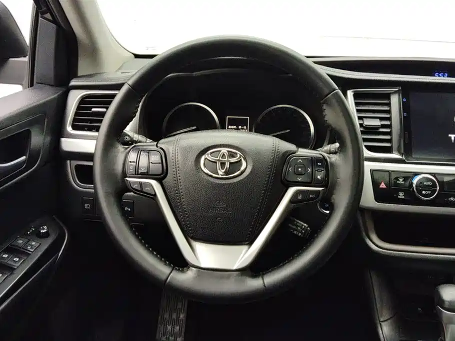 Toyota Highlander 2018 2.0T 4WD Premium 7-seater (China V) фото 15