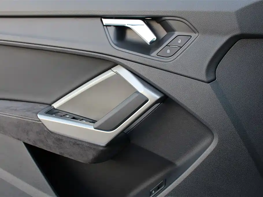 Audi Q3 2020 35 TFSI Fashion Dynamic фото 7