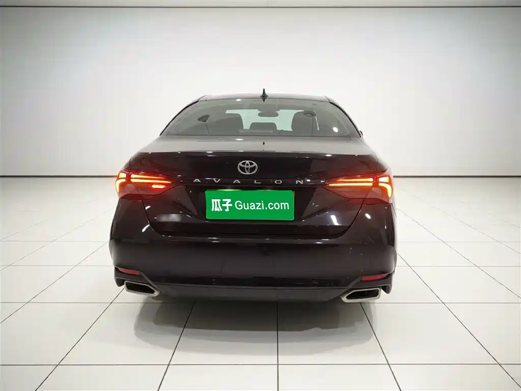 Toyota Avalon 2022 2.0L Luxury Edition фото 4