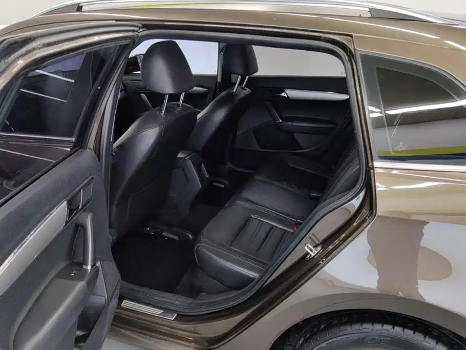 صورة 11 - Volkswagen Lavida Tour