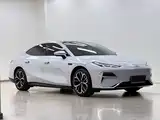 Фото 3 - Geely Galaxy Galaxy E8
