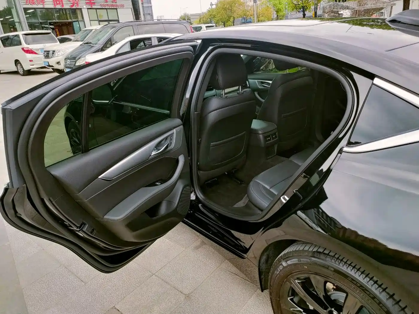 Cadillac CT5 2026 2025 Model 28T Urban Sport Edition