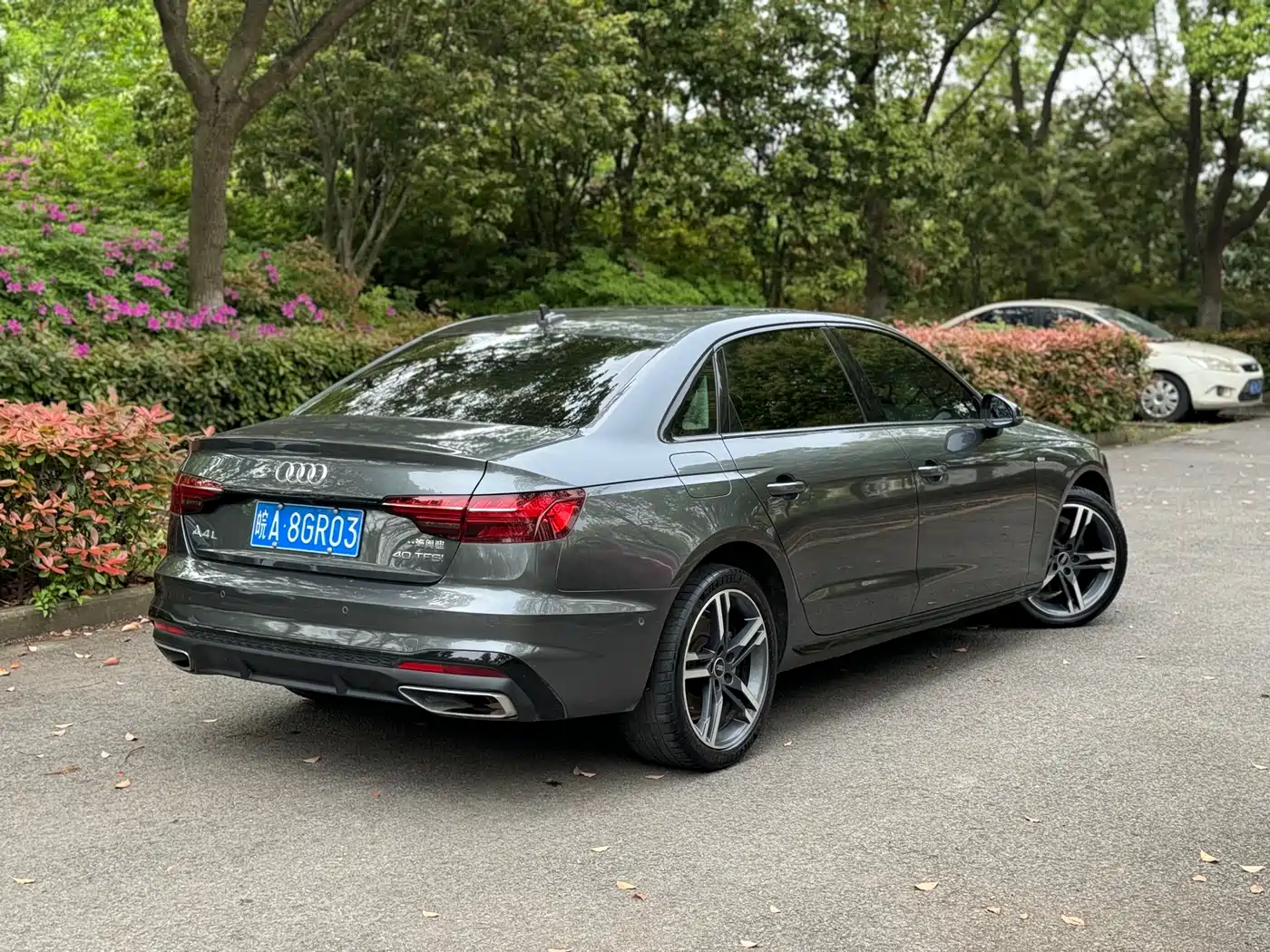Audi A4L 2022 40 TFSI Luxury Dynamic фото 6