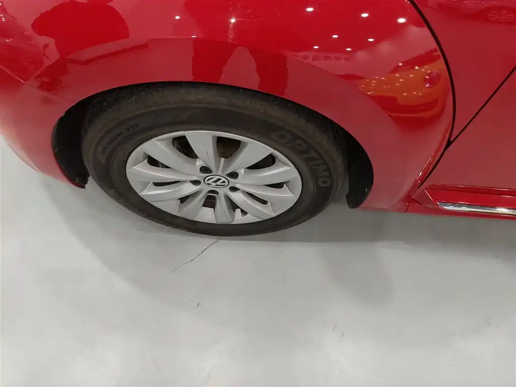 Volkswagen Beetle 2015 180TSI фото 23