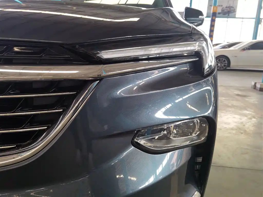 Buick Enclave 2020 28T 4WD Premium Model фото 3