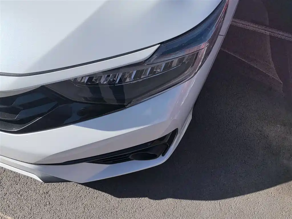 Honda ENVIX 2023 2022 180TURBO CVT Comfort Edition