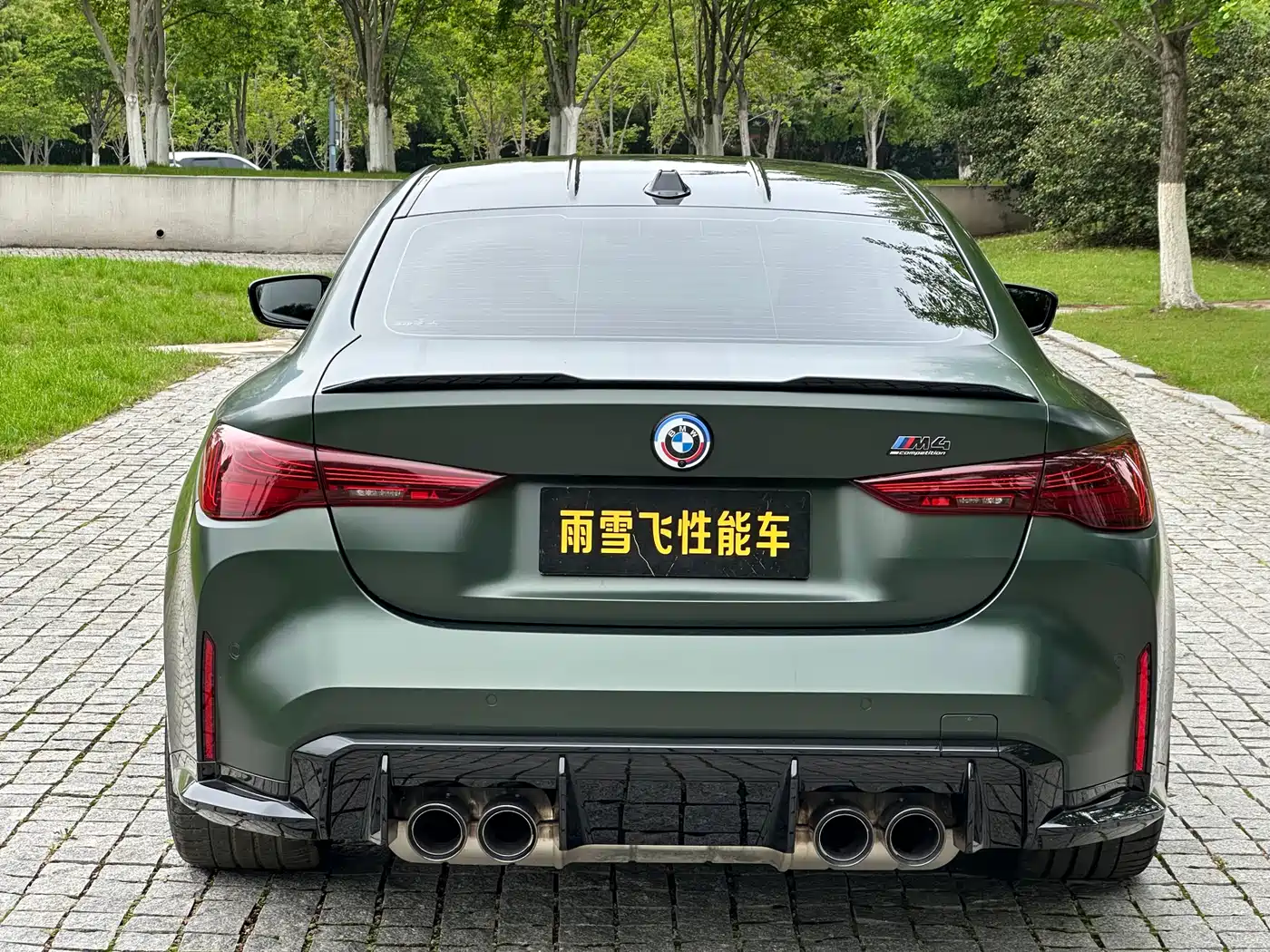 BMW M4