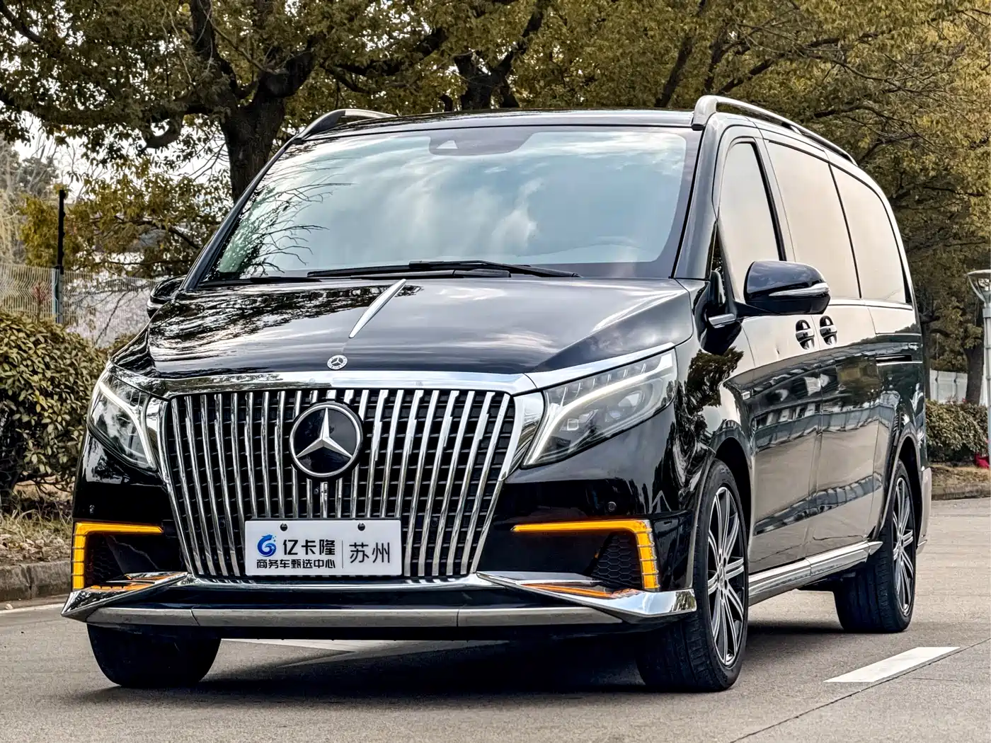 Mercedes-Benz V-Class 2022 V 260 L Long Wheelbase Luxury Edition