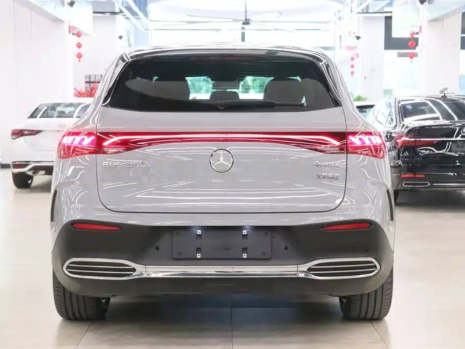 Mercedes-Benz EQE SUV 2024 350 4MATIC Luxury Edition фото 4
