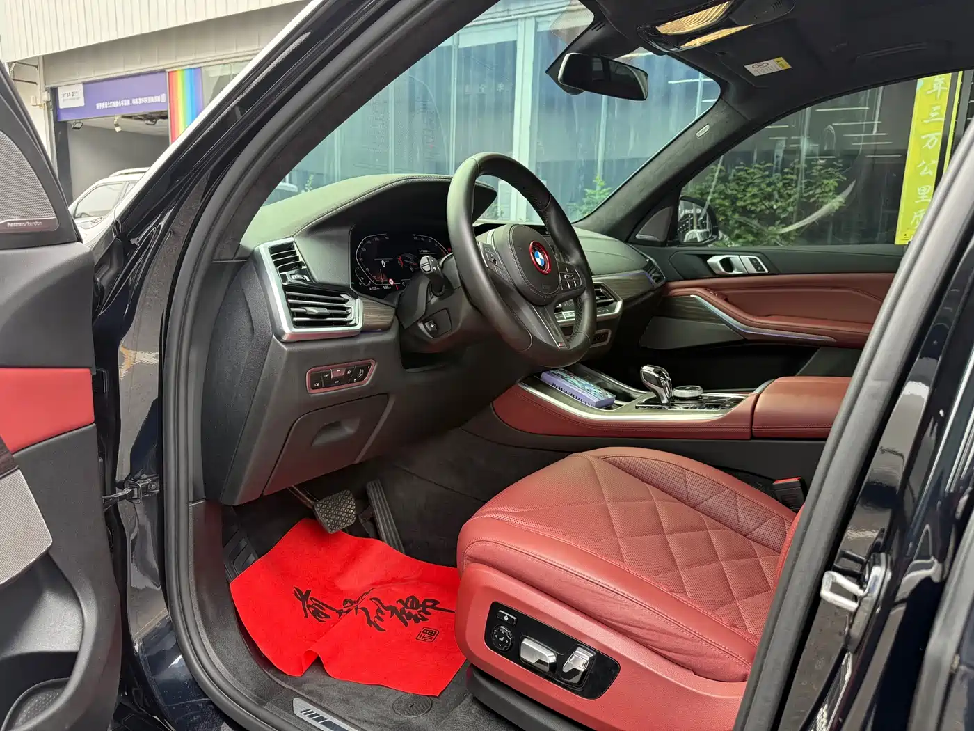 BMW X5 2023 xDrive 40Li M Sport Package фото 4