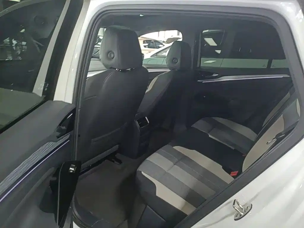 Volkswagen ID.4 CROZZ 2024 Pure Limited Edition фото 17