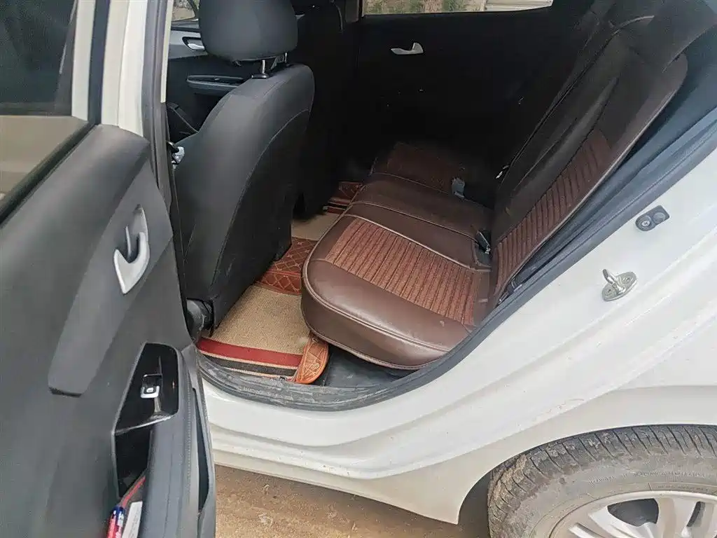 Kia Forte 2019 1.6L Auto Trend Edition China VI фото 12