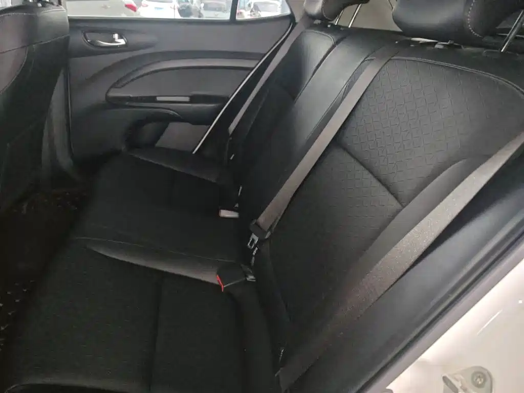 Kia KX1 2019 1.4L Automatic Sport Edition China VI фото 10