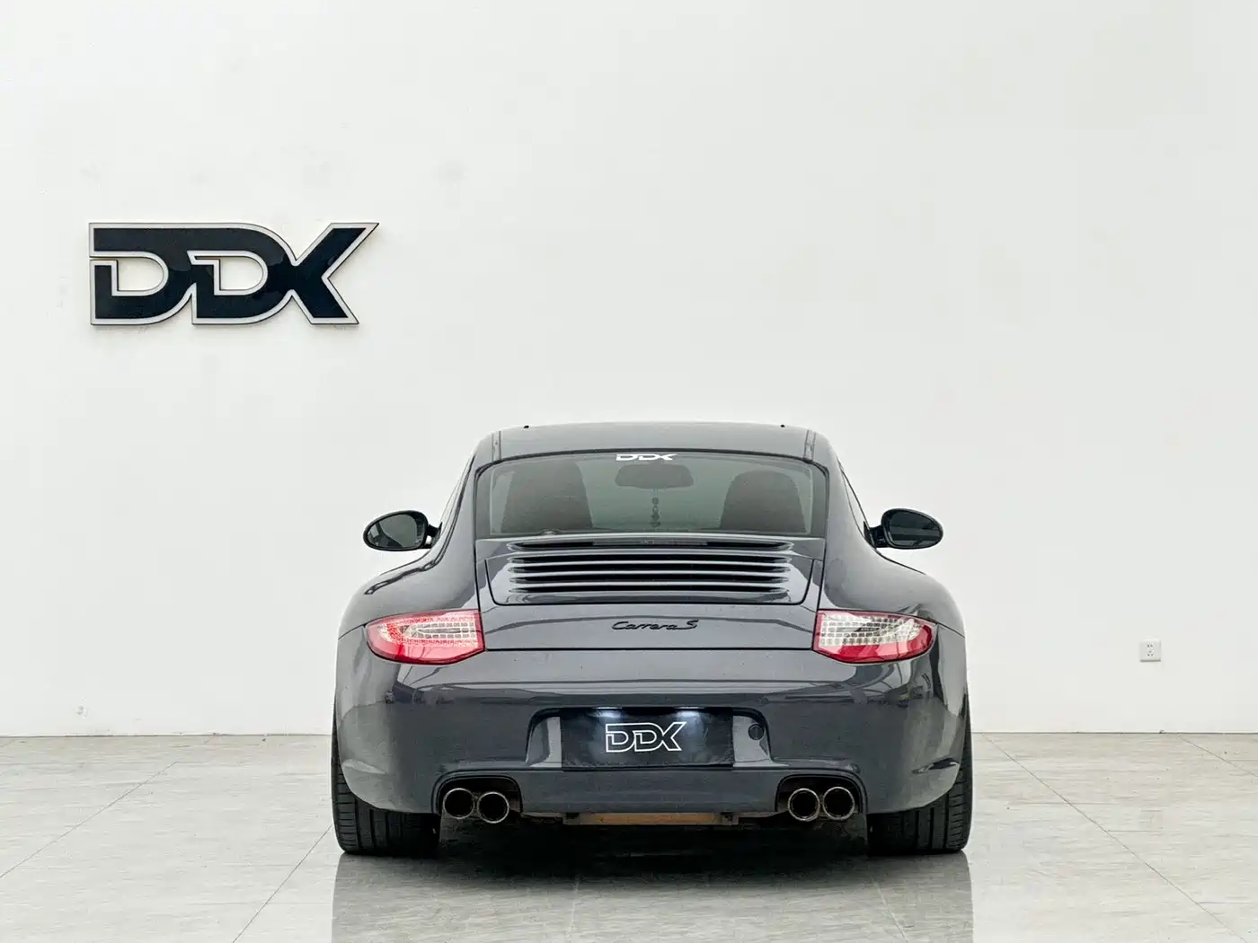 Porsche 911 2010 Carrera 3.6L фото 4