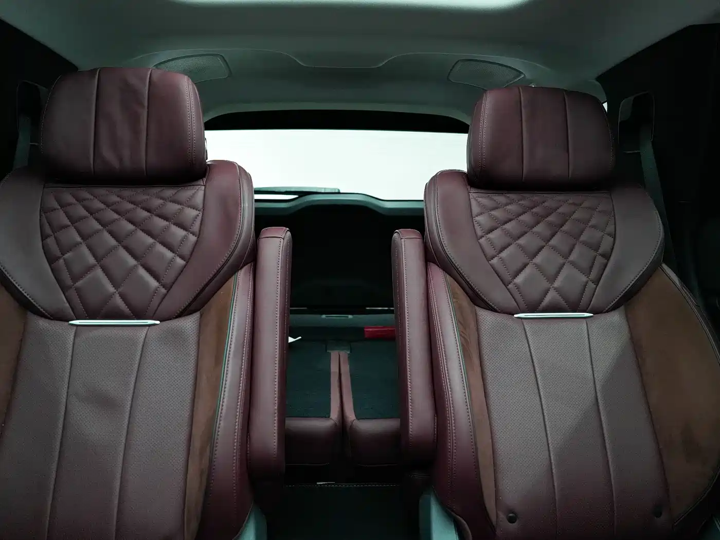 Hongqi E-HS9 2021 460km Flagship Comfort 6-seater фото 28
