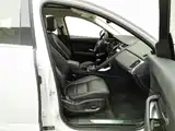 Фото 23 - Jaguar E-PACE