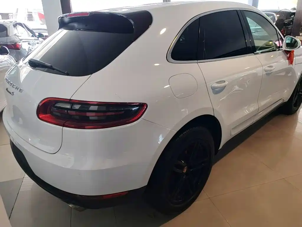 Фото 7 - Porsche Macan